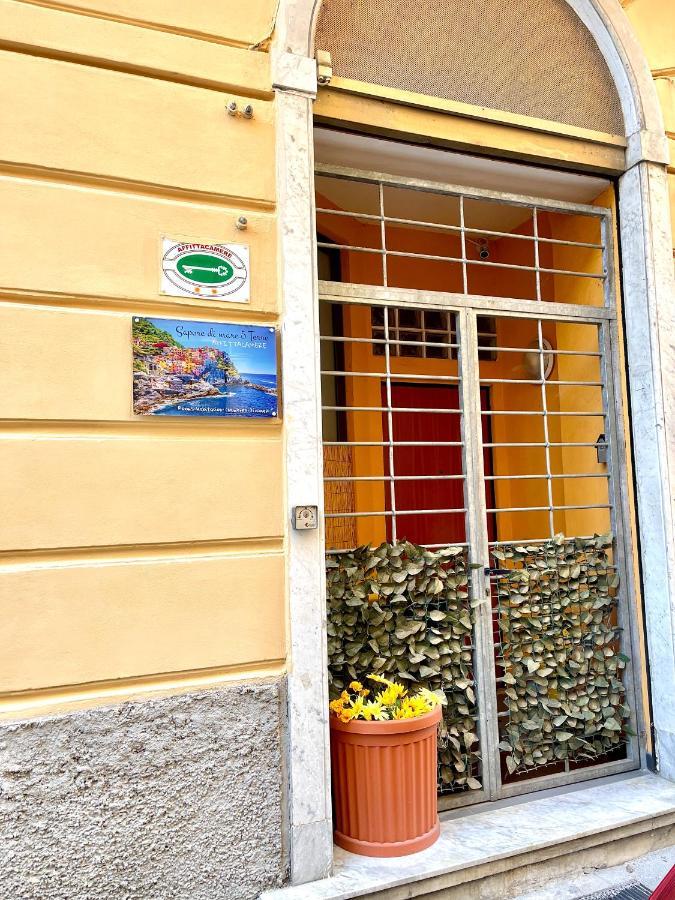 Sapore Di Mare 5 Terre Affittacamere La Spezia Bagian luar foto